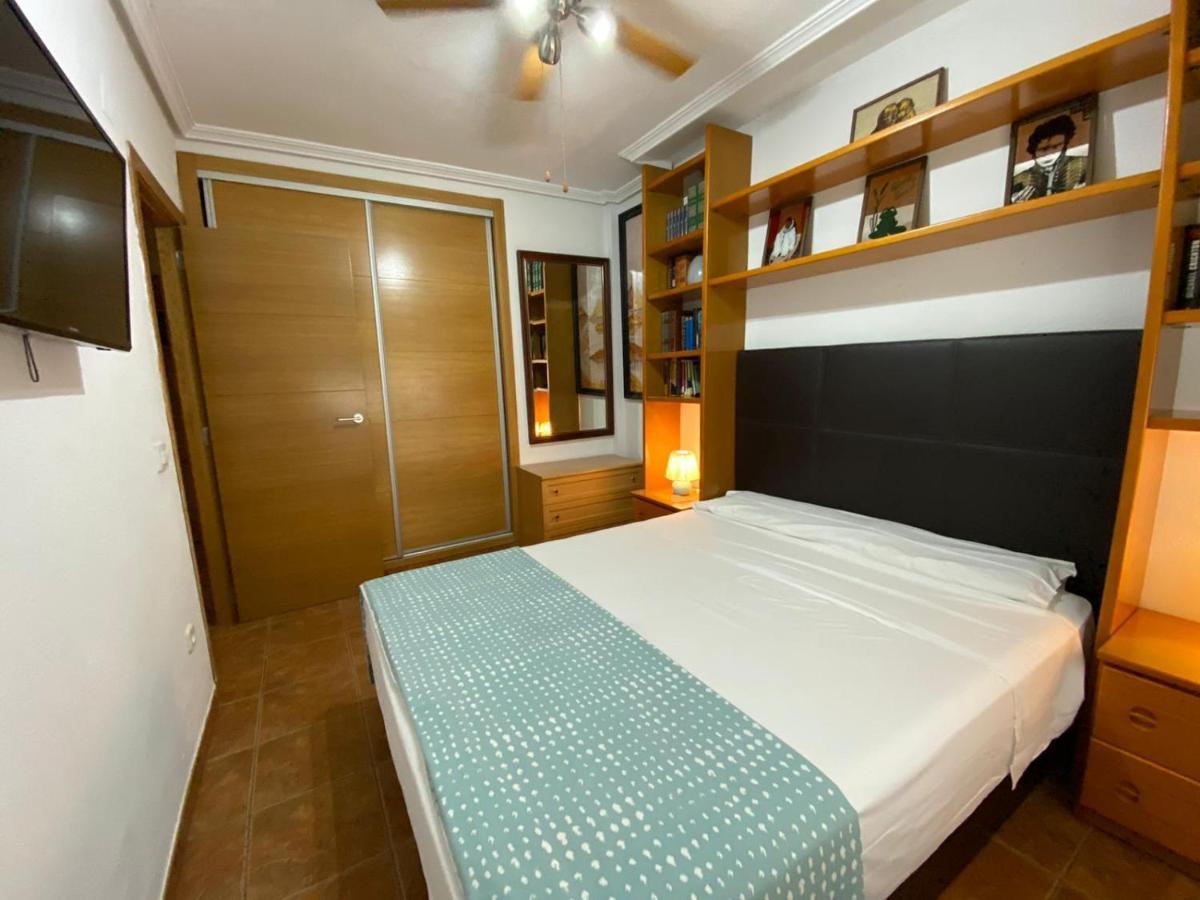 Apartamento Los Iris - WiFi Playa de Gandía Exterior foto