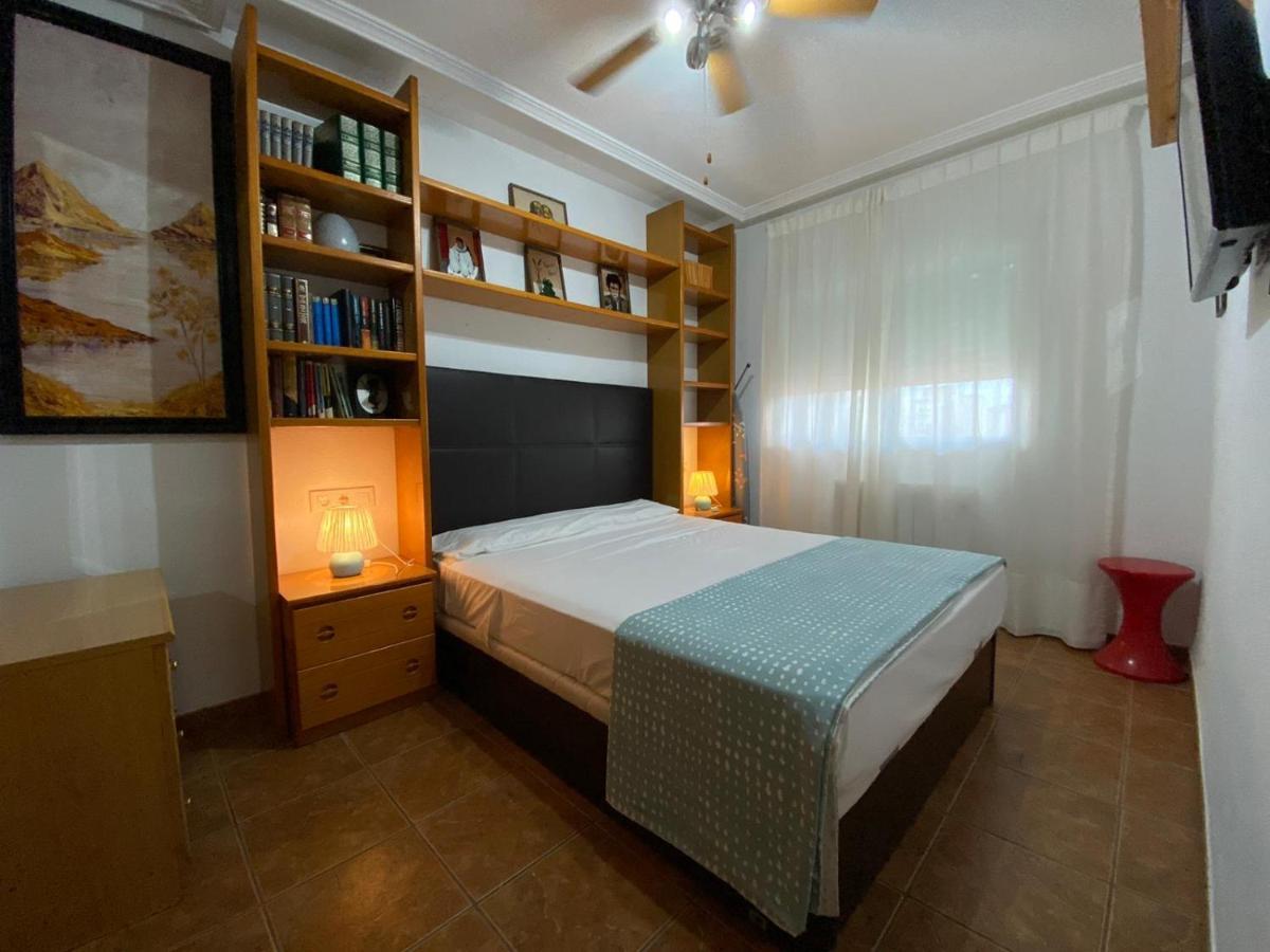 Apartamento Los Iris - WiFi Playa de Gandía Exterior foto