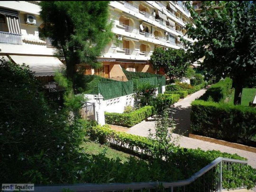 Apartamento Los Iris - WiFi Playa de Gandía Exterior foto