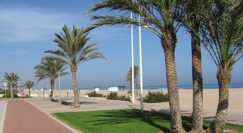 Apartamento Los Iris - WiFi Playa de Gandía Exterior foto